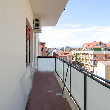 Apartment Yuna Rent - Kandinskij