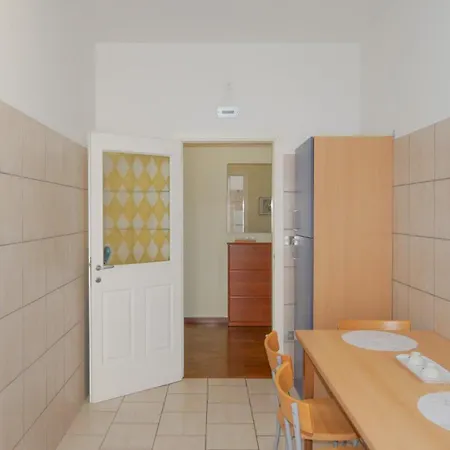 Apartment Yuna Rent - Kandinskij