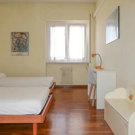 Apartment Yuna Rent - Kandinskij